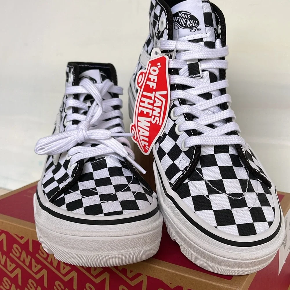 Vans WMNS Sentry Sk8-Hi
Checkerboard
VN0A5KY5705
Sneakers - Picture 6 of 16